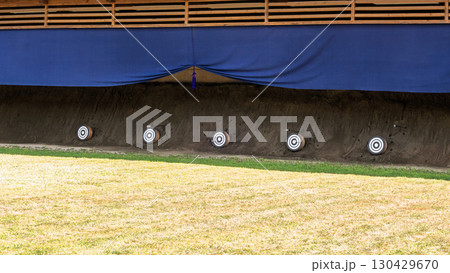 弓道｜安土、的、矢 130429670