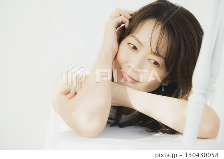 可愛い40代女性 130430058