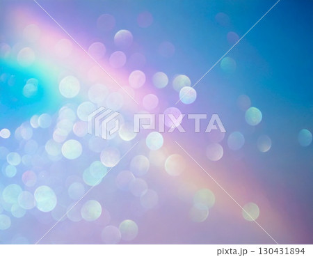 プリズムの光が差し込む透明感のある背景 130431894
