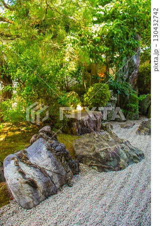 【京都風景】大仙院 白砂と石組を人生に見立てた庭園 【京都風景】大仙院 白砂と石組を人生に見立てた庭園 130432742