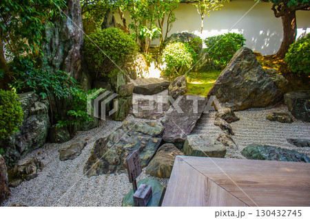 【京都風景】大仙院 白砂と石組を人生に見立てた庭園 【京都風景】大仙院 白砂と石組を人生に見立てた庭園 130432745