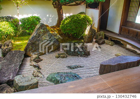 【京都風景】大仙院 白砂と石組を人生に見立てた庭園 【京都風景】大仙院 白砂と石組を人生に見立てた庭園 130432746