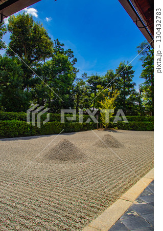 【京都風景】大仙院 白砂と石組を人生に見立てた庭園 【京都風景】大仙院 白砂と石組を人生に見立てた庭園 130432783