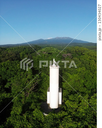 山形 遊佐 羽後三埼灯台(ドローン撮影) 山形 遊佐 羽後三埼灯台(ドローン撮影) 130434027