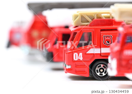消防自動車 緊急車両 消防自動車 緊急車両 130434459