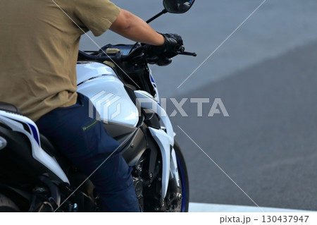 オートバイ イメージ 130437947