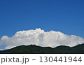 青空と白い雲、夏の雲 130441944