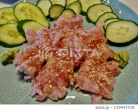 まぐろねぎとろ、妻の手作り家庭料理、家庭で楽しむ夕ご飯、幸せ家族 タイトル変更 まぐろねぎとろ、妻の手作り家庭料理、家庭で楽しむ夕ご飯、幸せ家族 タイトル変更 130445536