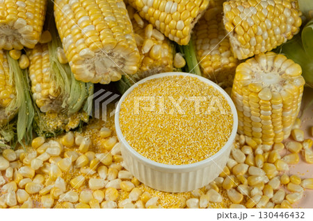 Raw Yellow Maize Grits and Fresh Corn 130446432