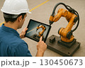タブレットで制御する産業用ロボット 130450673
