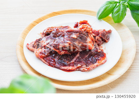 焼肉用味付け牛サガリ 焼肉用味付け牛サガリ 130455920