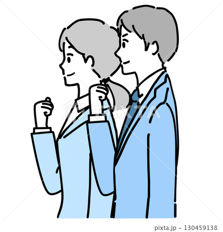 笑顔でガッツポーズをする若い男女のビジネスパーソンの線画イラスト 130459138