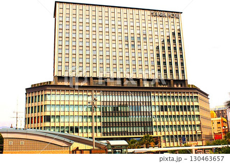 鹿児島中央駅前西鉄ソラリアホテルとバスセンター 130463657