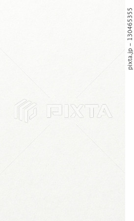 和紙イメージの白い紙　シンプル背景テクスチャー素材　ザラザラ質感 130465355
