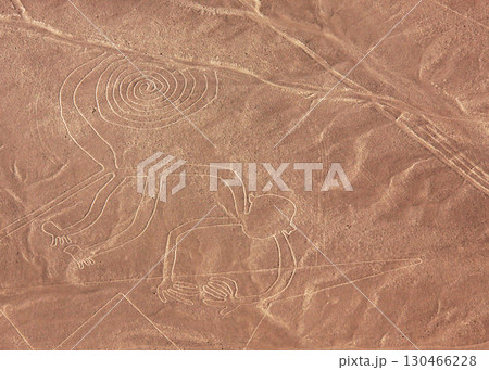 南米ペルー・ナスカの地上絵 サル 南米ペルー・ナスカの地上絵 サル 130466228