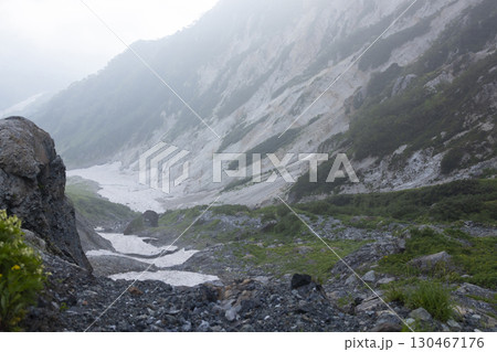猿倉から白馬岳への大雪渓ルート 猿倉から白馬岳への大雪渓ルート 130467176