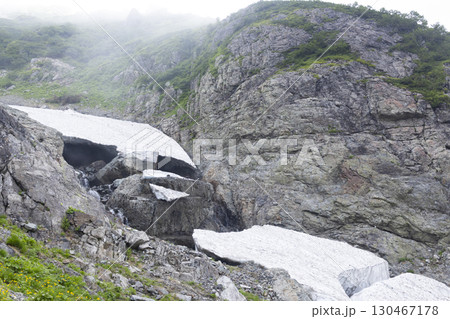 猿倉から白馬岳への大雪渓ルート 130467178