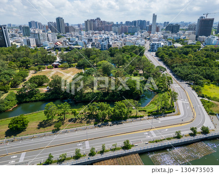 億載金城（二鯤鯓砲台）と安平港の空撮風景。台南市安平区、台湾 130473503