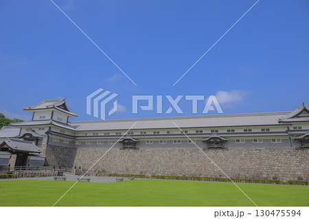 金沢城 快晴素材 130475594
