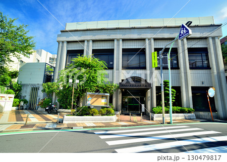 渋谷区立上原社会教育館 130479817