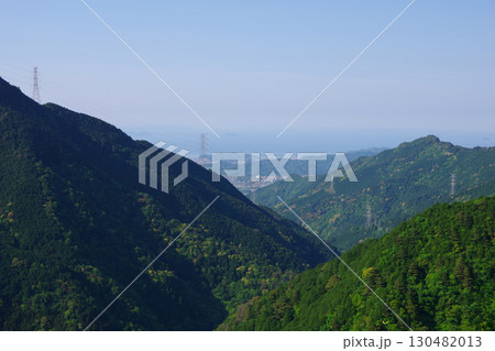 愛媛県新居浜市  市道河又東平線から新居浜IC方面を望む 130482013