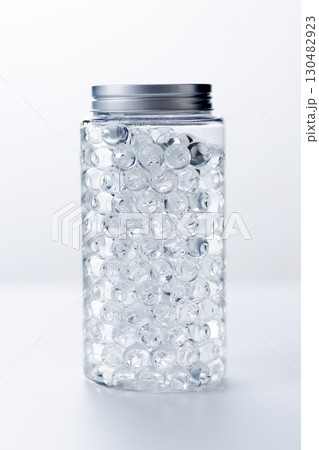 部屋の消臭剤 130482923