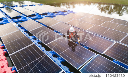 Professional engineer service maintenance floating solar panels photovoltaic clean energy system 130483480