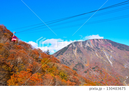 秋 明智平ロープウェイ 男体山 秋 明智平ロープウェイ 男体山 130483675