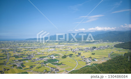 黒部市側から見た黒部川扇状地とインフラの数々 黒部市側から見た黒部川扇状地とインフラの数々 130486084
