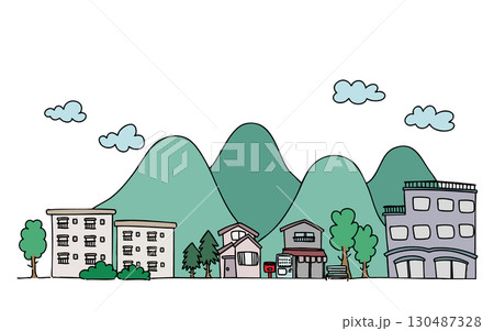 手描きのラフな日本の山がある街並みイラスト・横長・背景イラスト 130487328