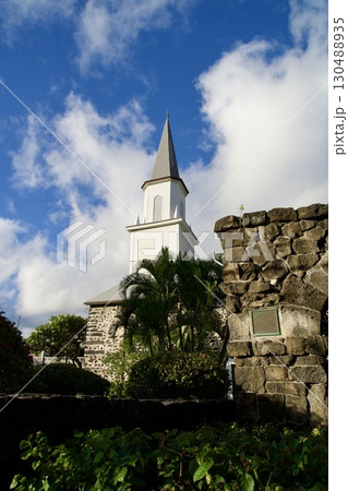 青空とモクアイカウア・チャーチ 130488935