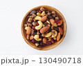ドライフルーツとナッツ 130490718