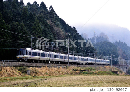 2007年 湖西線を走る223系新快速電車8両 2007年 湖西線を走る223系新快速電車8両 130492667