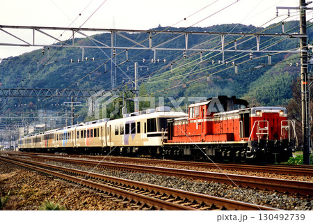 2006年　東海道線を走るDD511183お座敷列車あすか 130492739