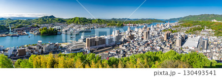 《広島県》尾道の街並み全景・千光寺公園展望台の眺望 130493541