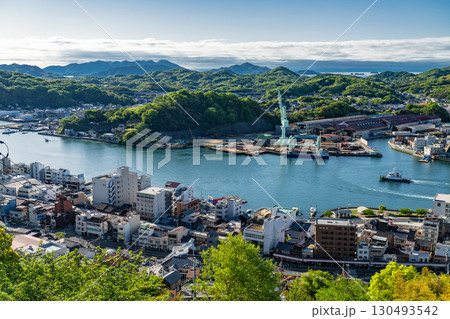 《広島県》尾道の街並み全景・千光寺公園展望台の眺望 130493542
