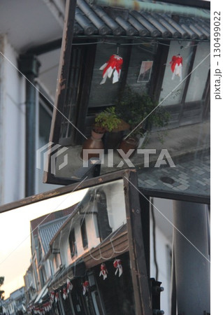 『金魚ちょうちん』白壁の町並み 山口県柳井市観光 『金魚ちょうちん』白壁の町並み 山口県柳井市観光 130499022