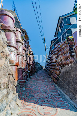 やきもの散歩道 土管坂 130500107