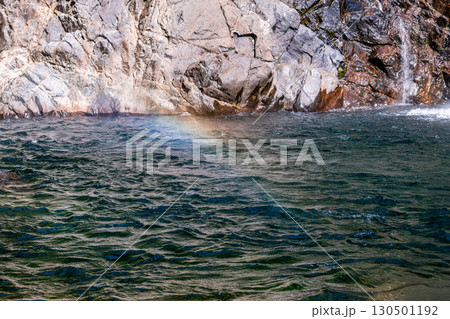 虹と大川の滝　屋久島国立公園(秋 130501192