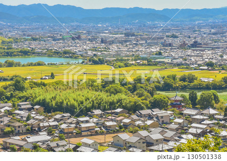秋の京都 嵯峨野路の田園風景 秋の京都 嵯峨野路の田園風景 130501338