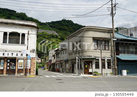 神奈川県足柄上郡山北町のJR御殿場線山北駅周辺の街並みの風景 130505449