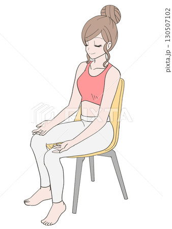 椅子に座って手のひらを上に向けて瞑想をする女性のイラスト 130507102