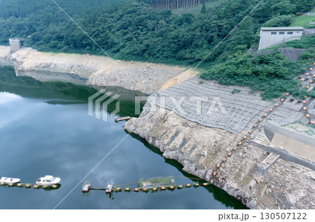渇水の鳴子ダム 130507122