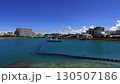 沖縄県北谷町美浜　デポアイランドと青い空 130507186