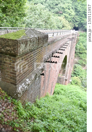 碓氷峠第3橋梁「めがね橋」の南側側壁 130511957