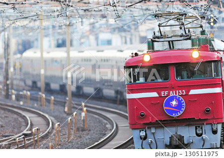 東北本線 尾久-赤羽 JR東日本 EF81-133(田端)+E26系(尾久) カシオペア 東北本線 尾久-赤羽 JR東日本 EF81-133(田端)+E26系(尾久) カシオペア 130511975