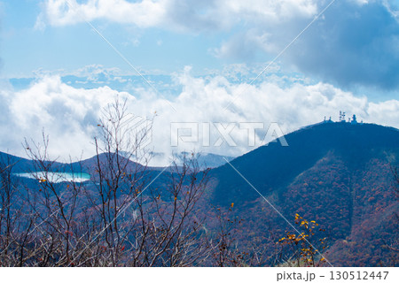 秋の赤城山 130512447