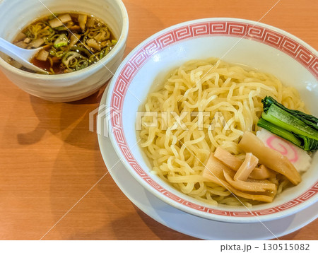 つけ麺食べたい。 130515082