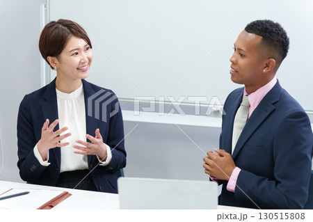 グローバルビジネス 130515808