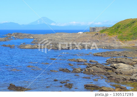 三浦半島から望む富士山 三浦半島から望む富士山 130517293